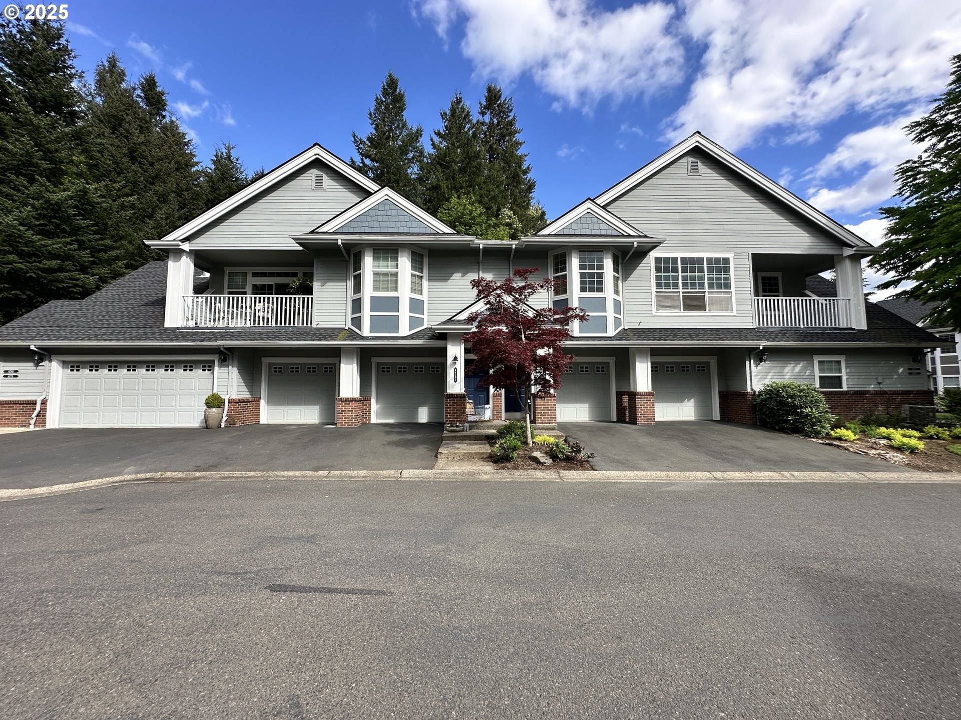 West Linn, OR 97068,6735 SUMMERLINN WAY