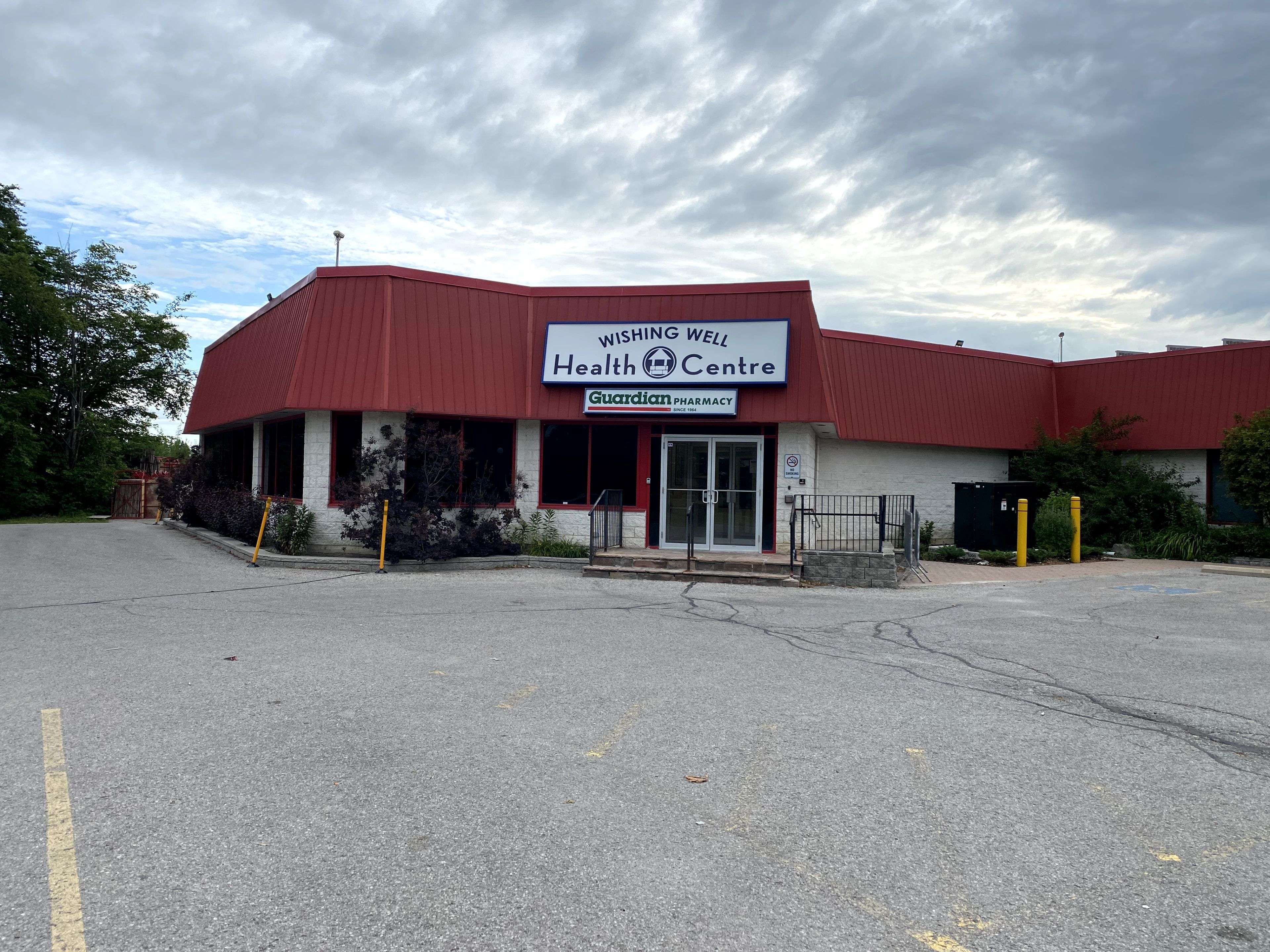 Whitchurch-stouffville, ON L4A 7X3,12637 Tenth Line #103