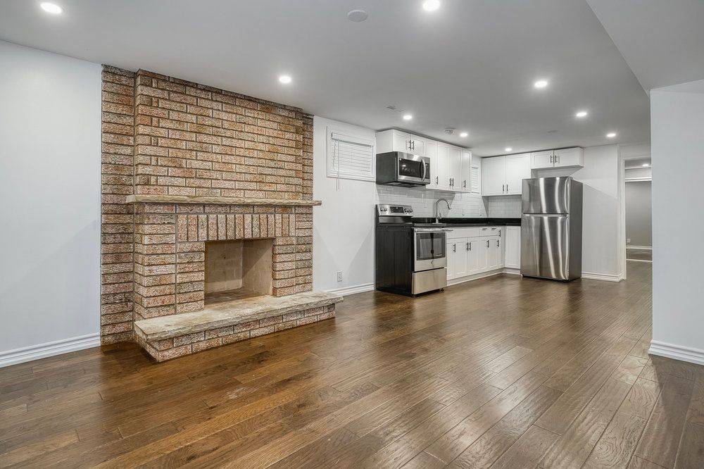 Vaughan, ON L4K 1V1,308 Glen Shields AVE #Lower