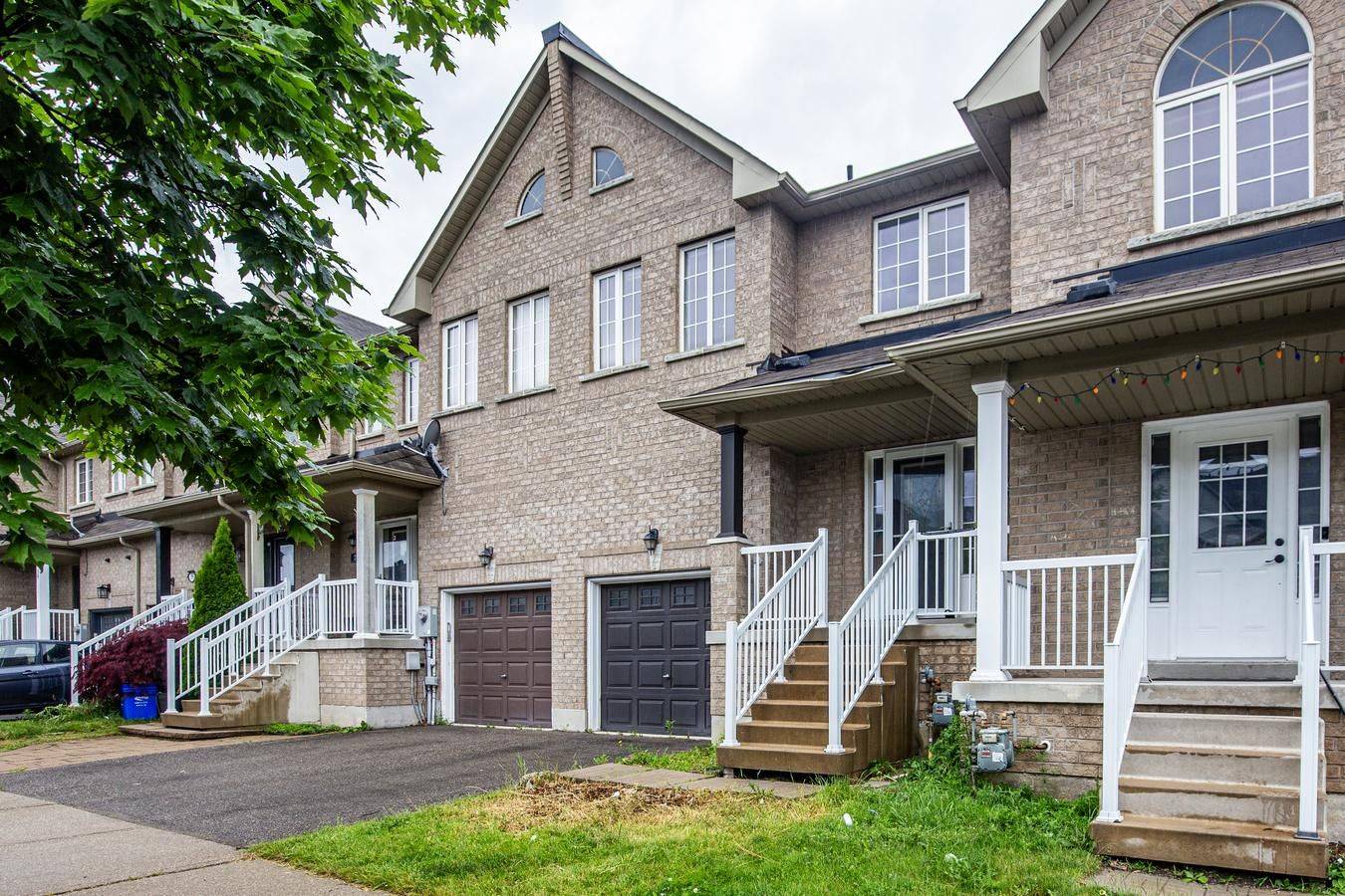 Milton, ON L9T 0W6,359 Bussel CRES