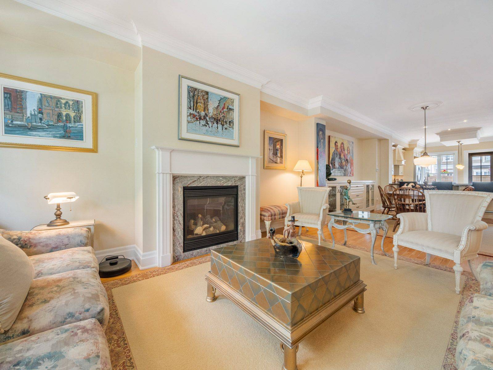 Oakville, ON L6L 1A6,2369 Ontario ST #26