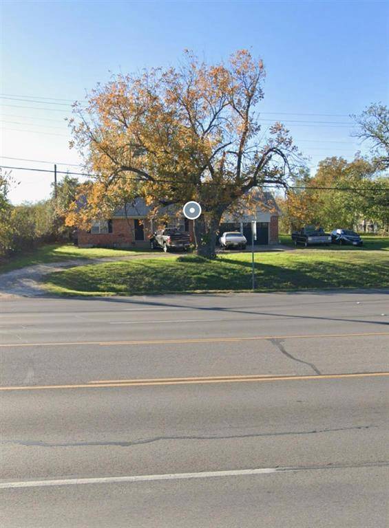 Joshua, TX 76058,117 N Broadway St