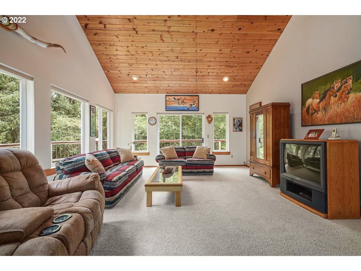 Cloverdale, OR 97112,37275 JENCK RD
