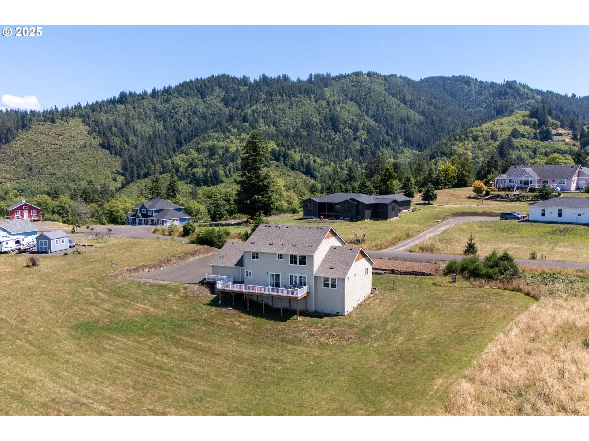Tillamook, OR 97141,810 MARVIN RD