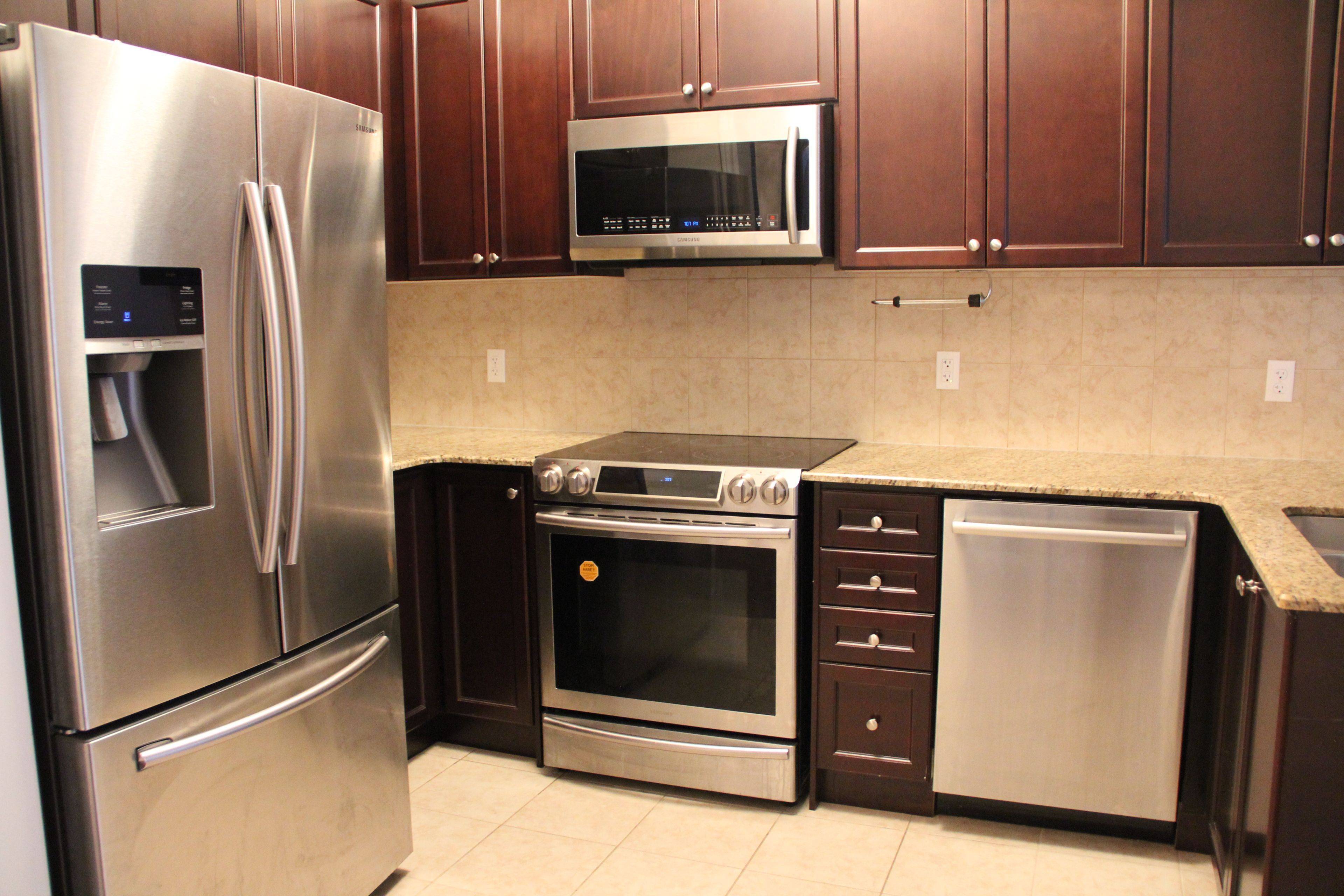 Richmond Hill, ON L4E 0X7,158 Collin CT