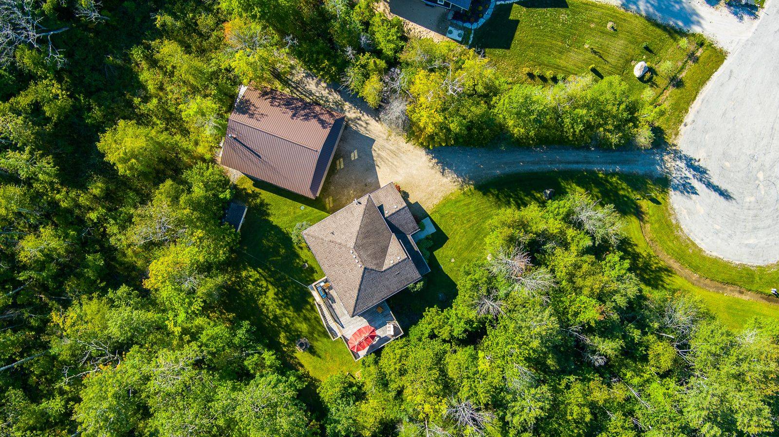 South Bruce Peninsula, ON N0H 2G0,98 Birch ST