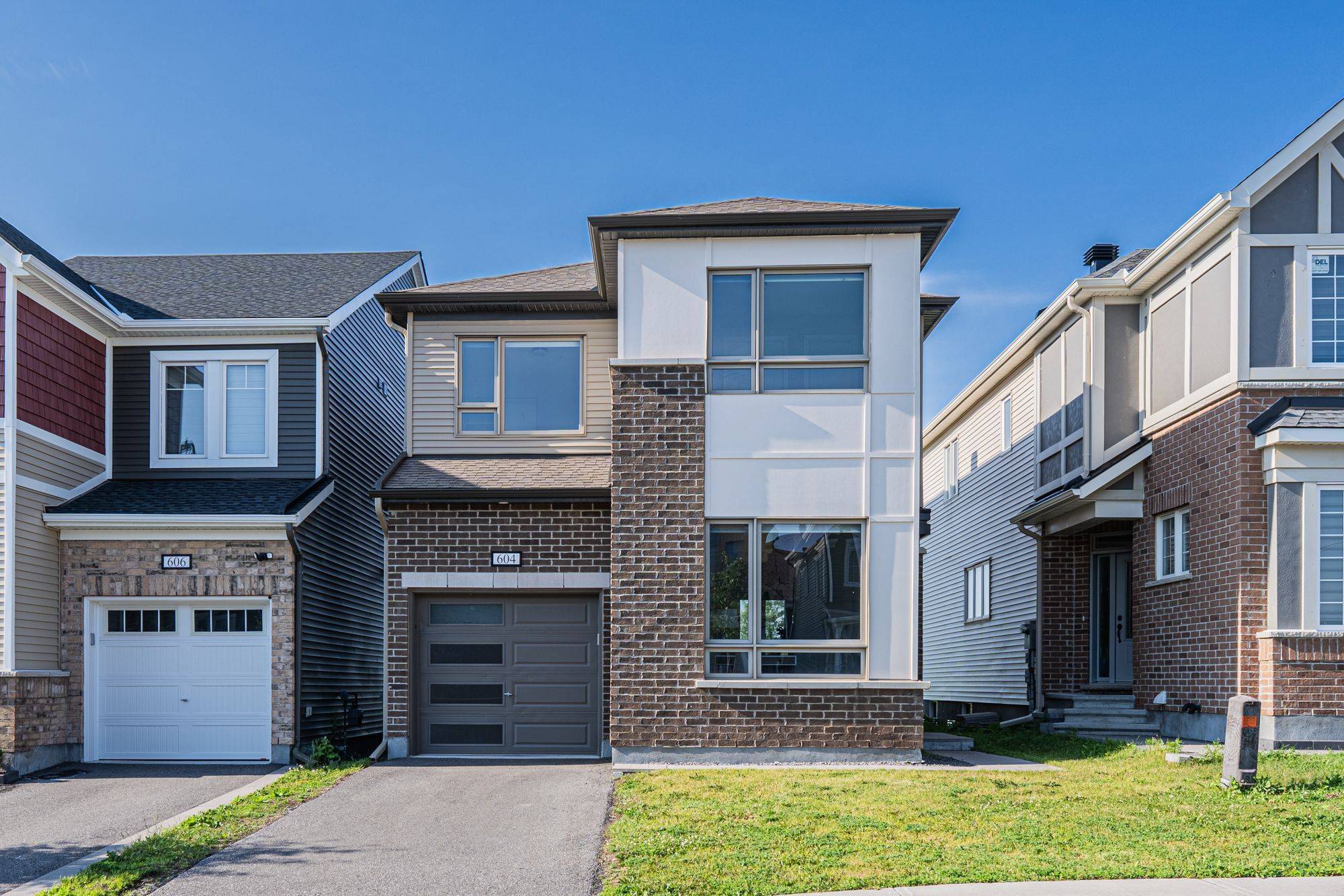 Barrhaven, ON K2J 6S7,604 Perseus AVE