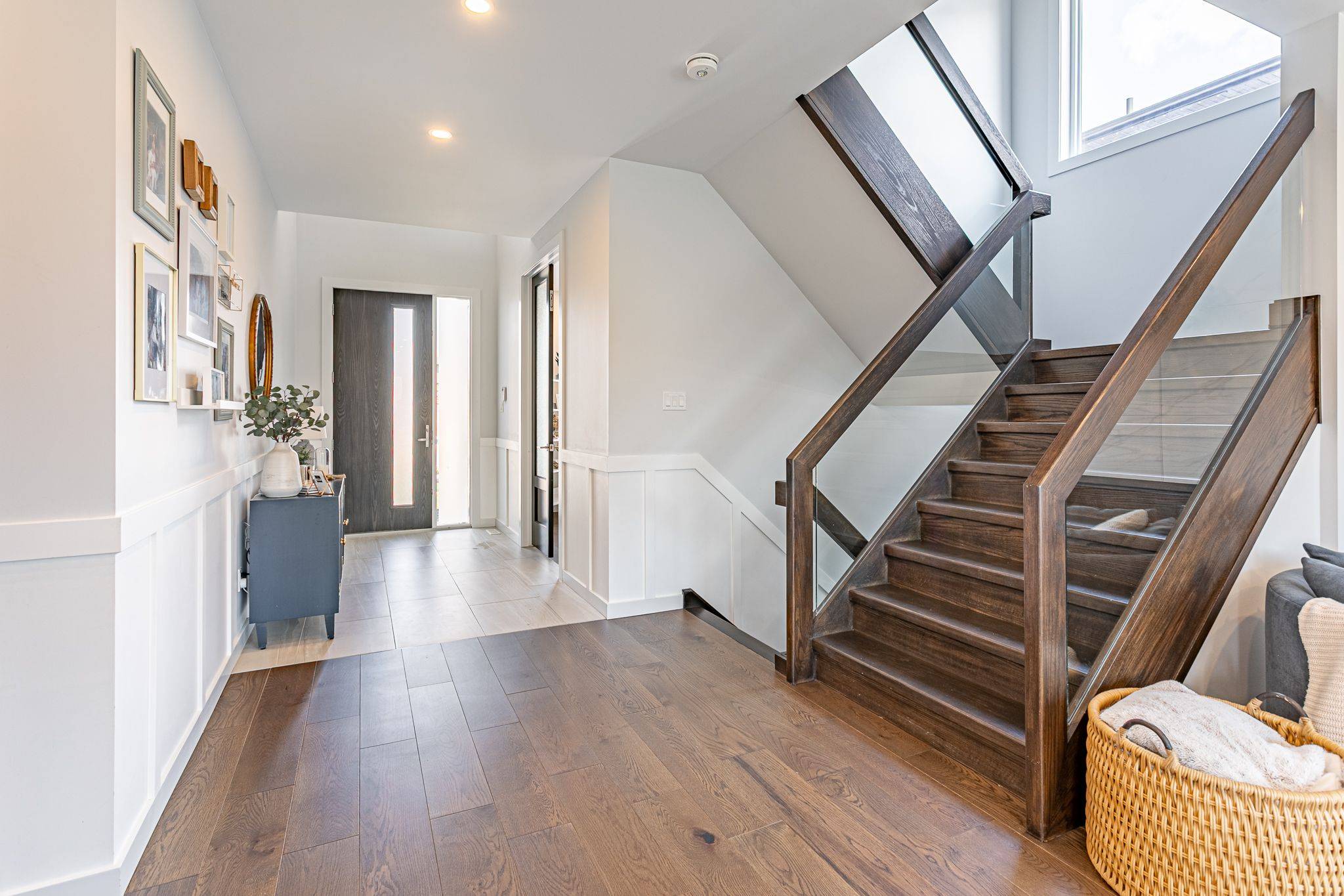 London South, ON N6K 0H7,2450 BRAYFORD CRES