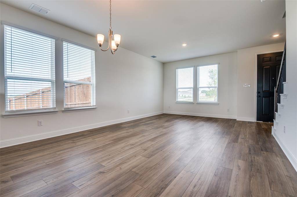 Seagoville, TX 75159,721 Saint Lawrence Drive