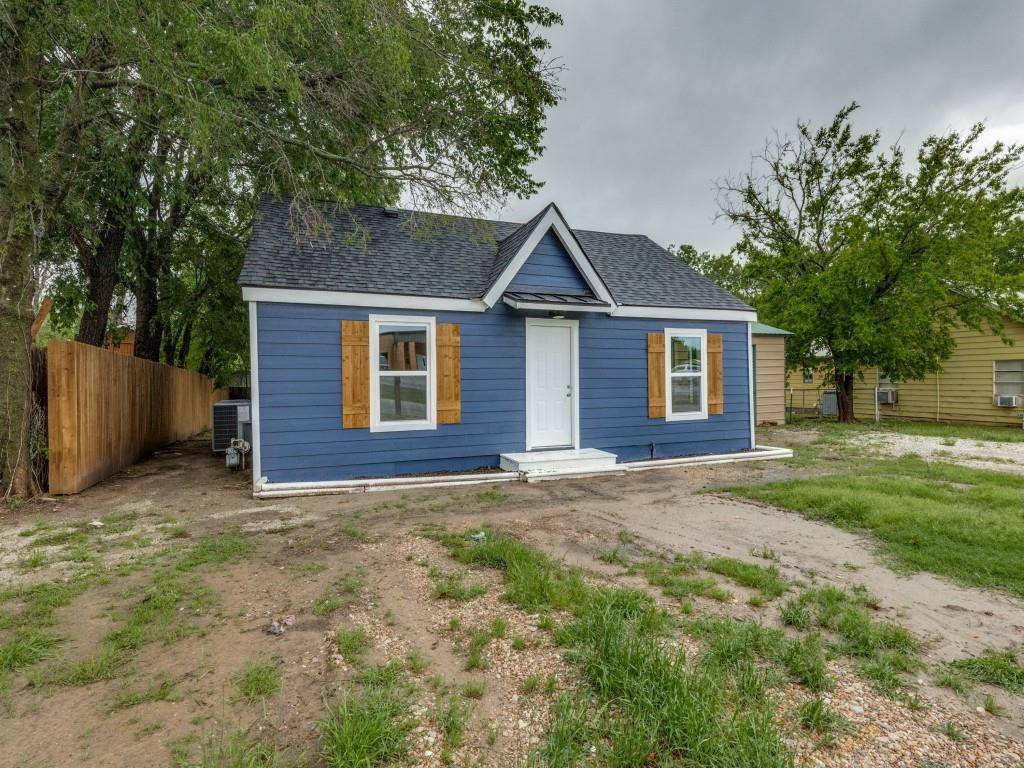 Alvord, TX 76225,707 W Lamar Street