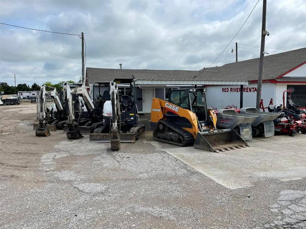 Gainesville, TX 76240,2818 E Highway 82