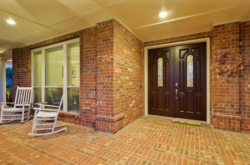 Double Oak, TX 75077,112 W Carruth Lane
