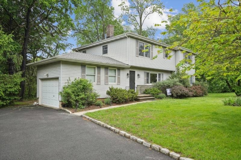 Chatham Twp., NJ 07928,178 Meyersville Rd