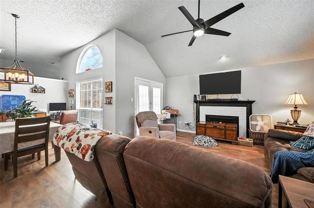 North Richland Hills, TX 76182,6833 Old Mill Road