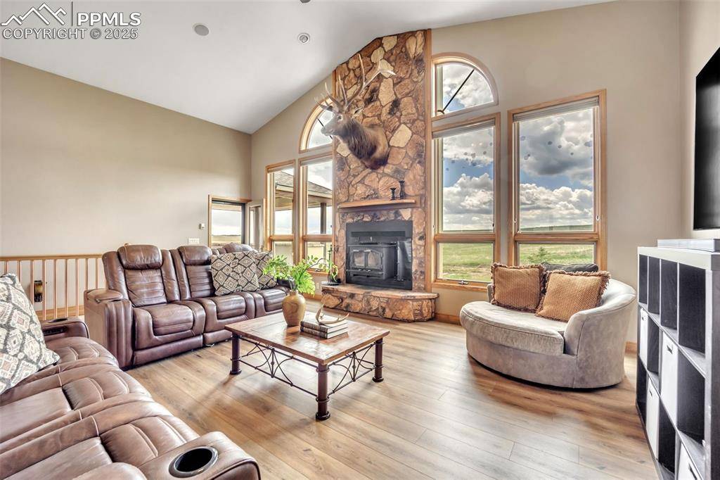 Larkspur, CO 80118,15125 Spring Valley RD