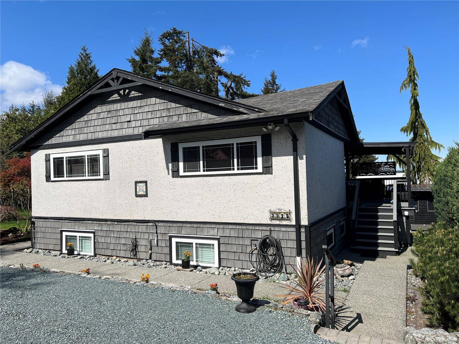 Saltair, BC V9G 1Z2,3925 Porter Rd