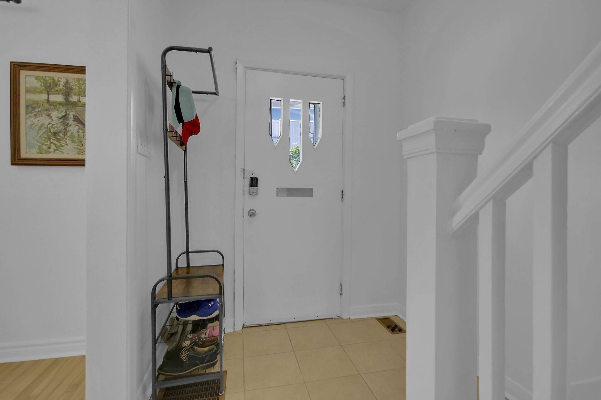 West Centre Town, ON K1Y 1G5,299 Parkdale AVE