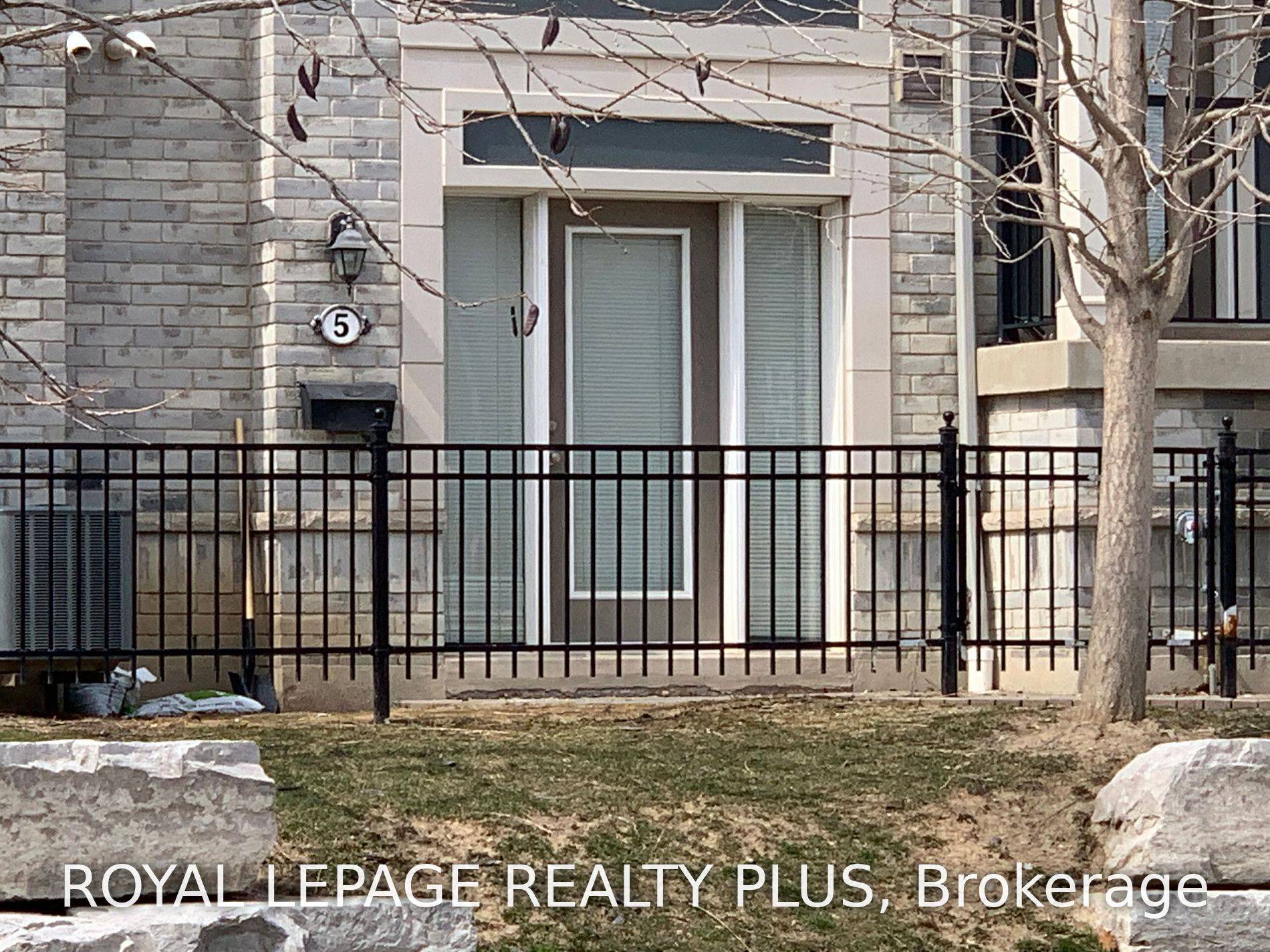 Mississauga, ON L5M 0P3,3015 Destination DR #5