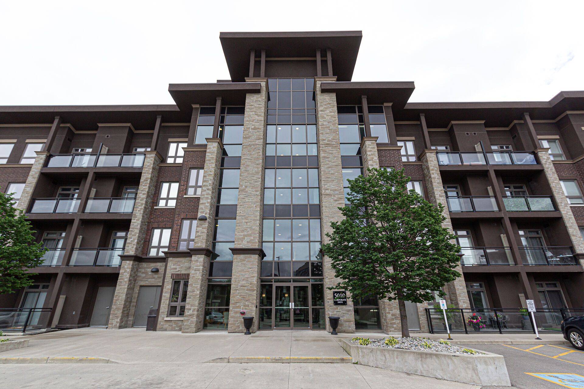 Burlington, ON L7L 0H6,5010 Corporate DR #407