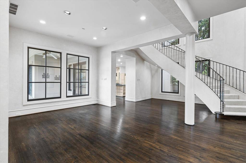 Highland Park, TX 75205,3500 Armstrong Avenue