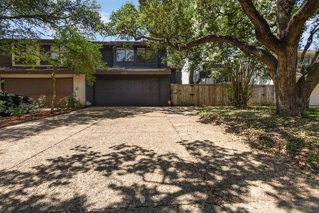 Dallas, TX 75244,4942 Thunder Road