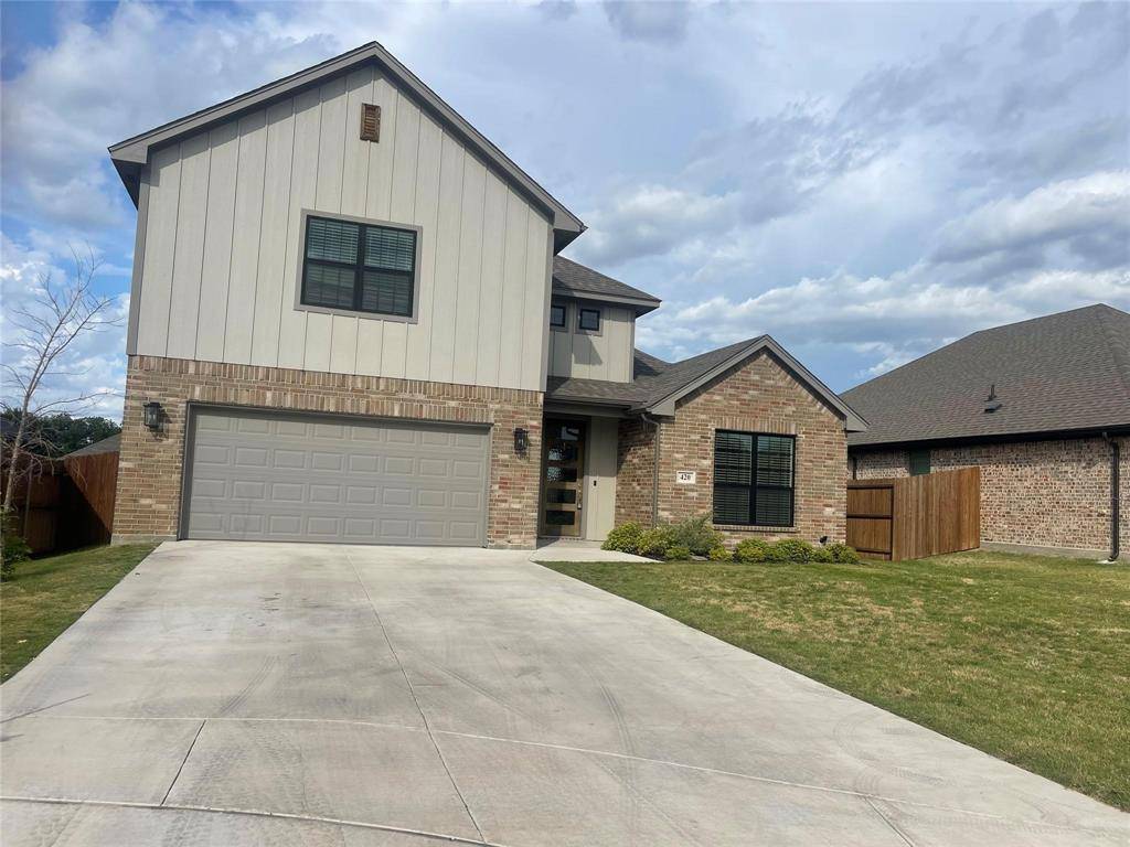 Weatherford, TX 76087,420 Paloma Street
