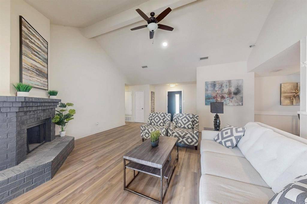 Cedar Hill, TX 75104,901 Larue Drive