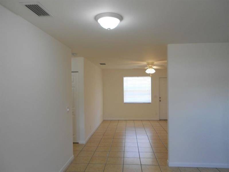 Riviera Beach, FL 33404,[StreetName,UnitNumber,StreetNumber,StreetDirPrefix]