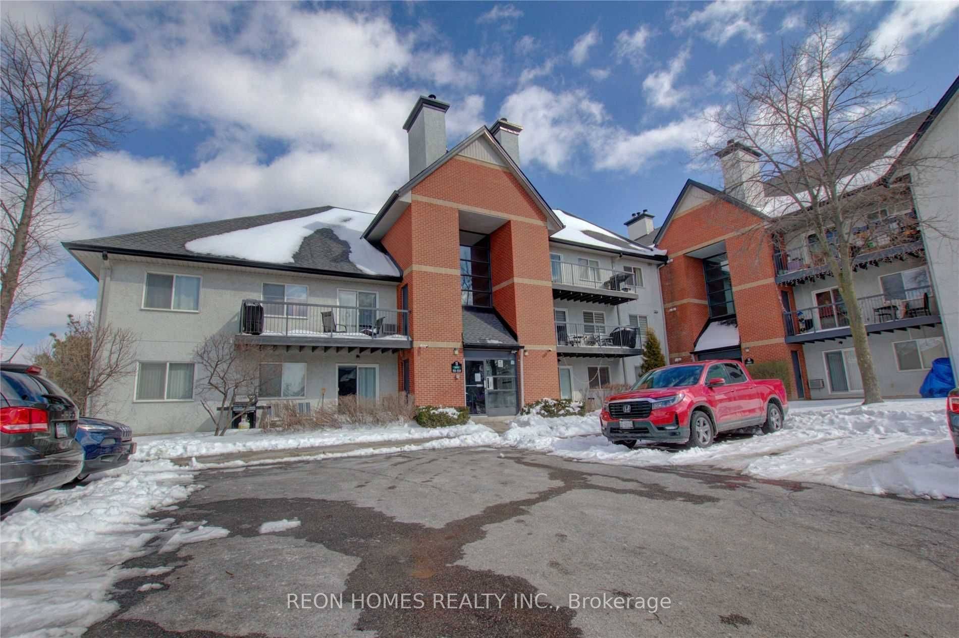Oakville, ON L6M 2V7,1450 Glen Abbey Gate #1113
