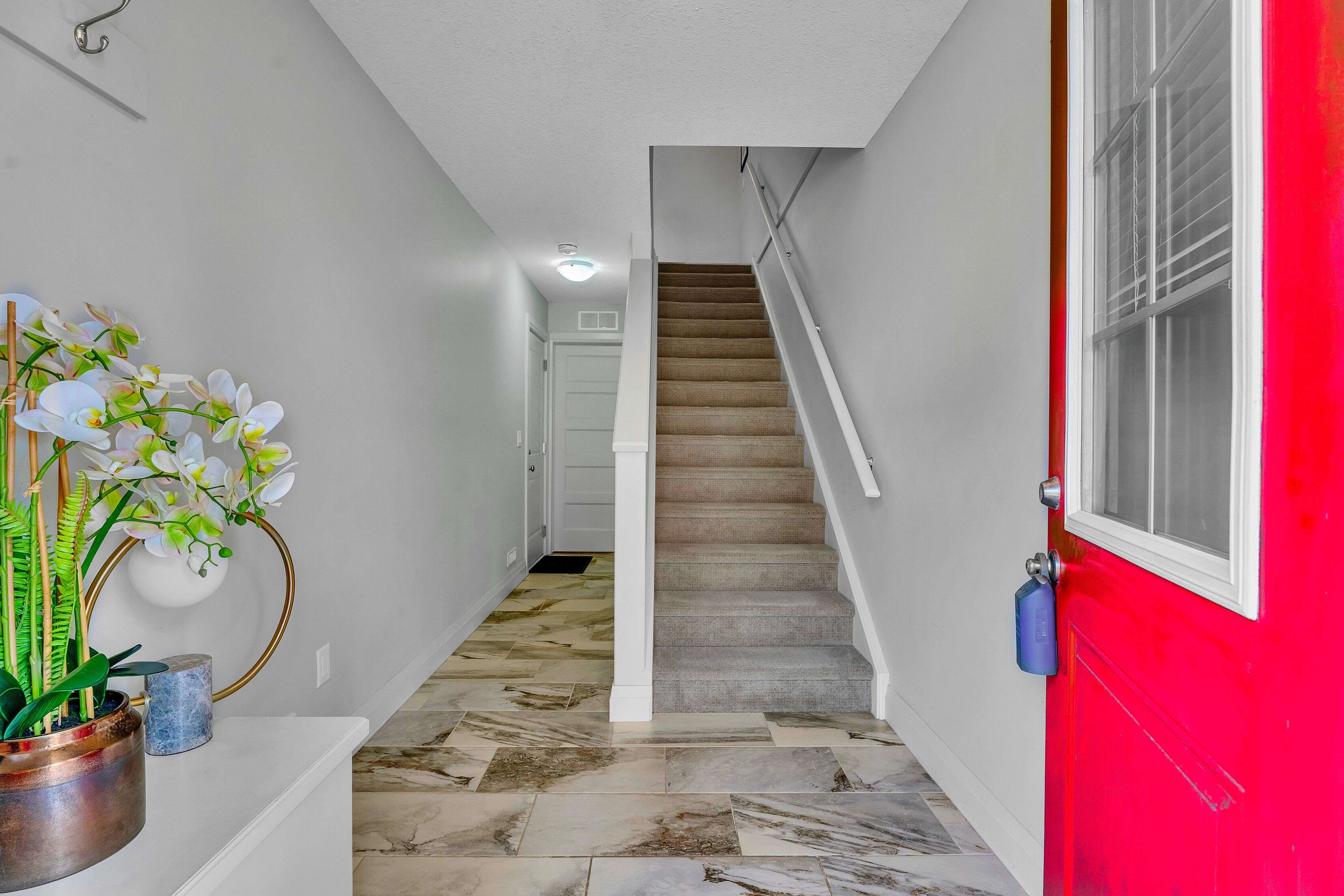 London South, ON N6L 0E6,3025 Singleton AVE #84