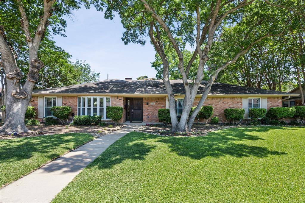 3217 Grantwood Drive, Dallas, TX 75229