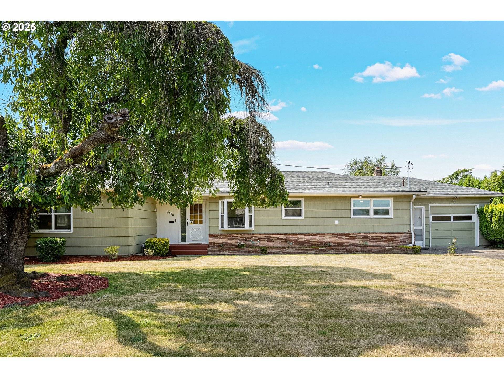 Salem, OR 97301,2640 WINDSOR AVE NE
