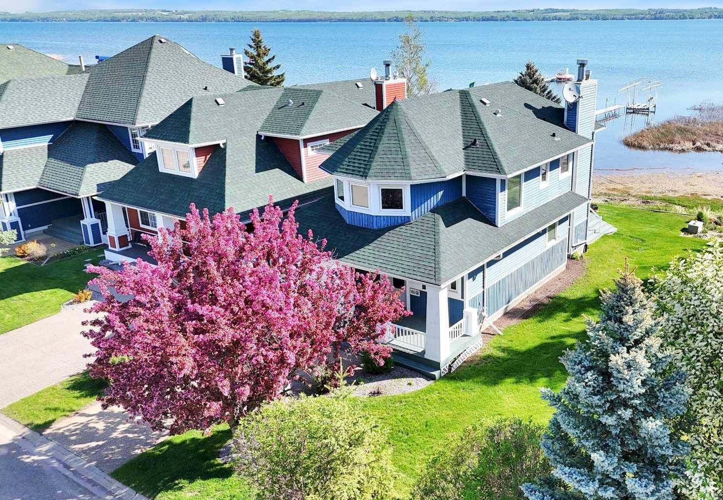 Sylvan Lake, AB T4S 1E9,180 Marina Bay CT