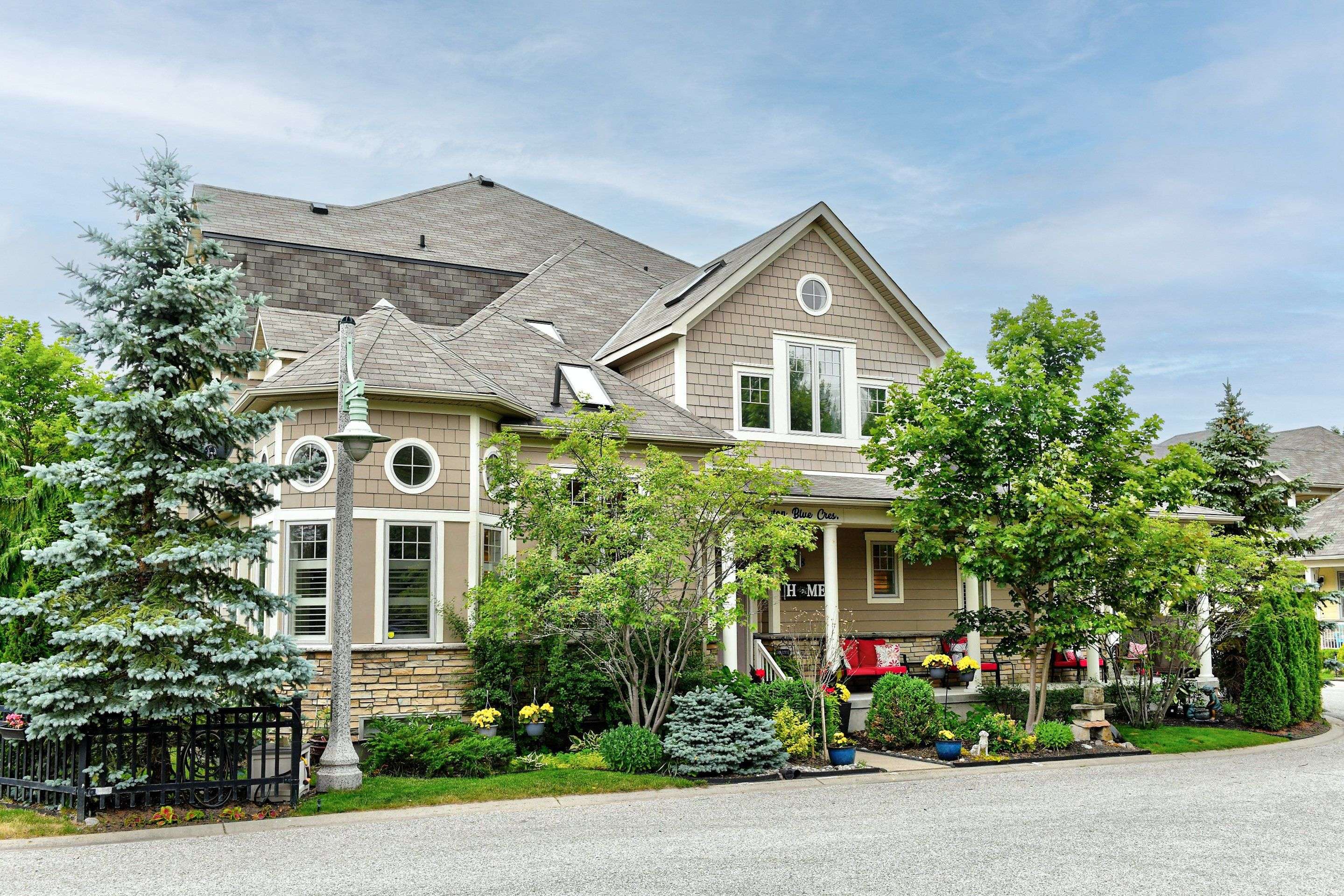 Wasaga Beach, ON L9Z 0E4,8 Covington Blue CRES