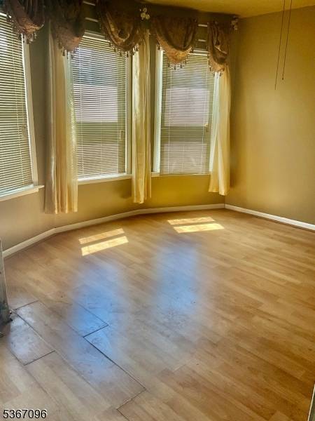 Paterson City, NJ 07504,442 E 30Th St