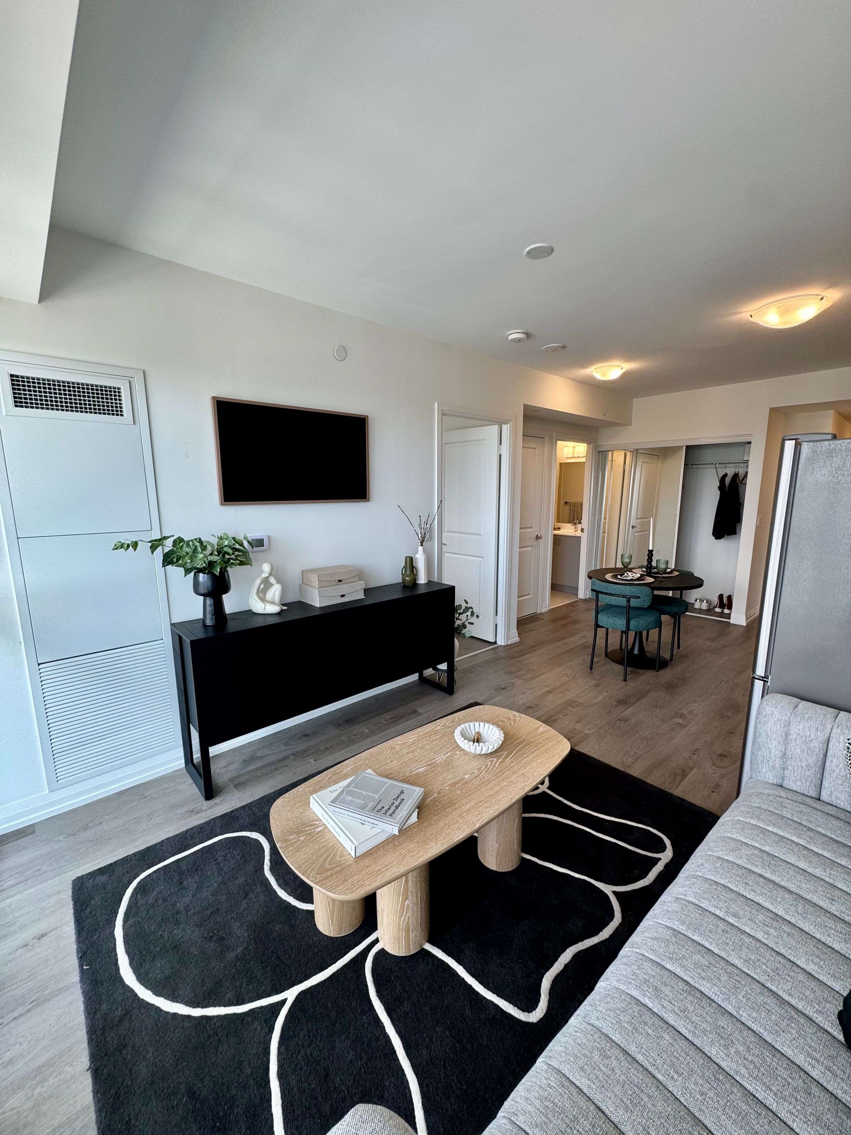Toronto C15, ON M2J 0H8,325 Yorkland BLVD #2905