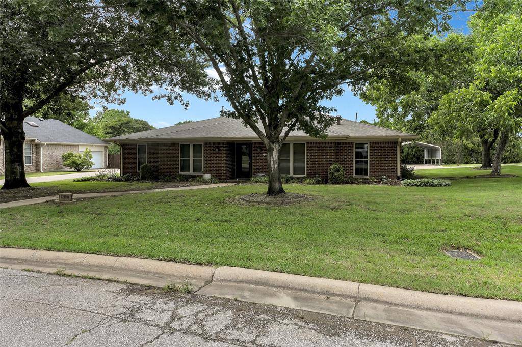 Sherman, TX 75092,1631 Idlewood Drive