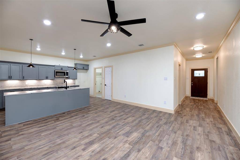 Fort Worth, TX 76112,2621 Canton Drive