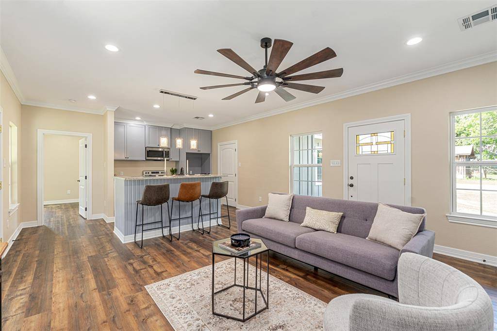 Corsicana, TX 75110,1440 W 1st Avenue