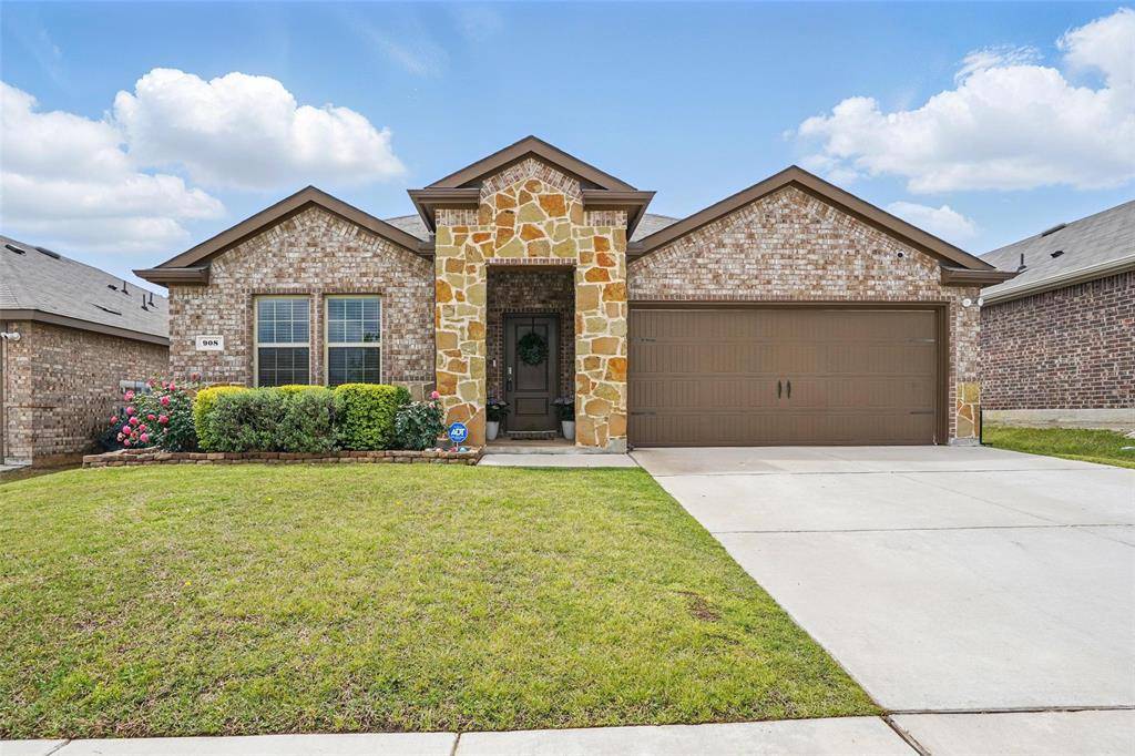 Denton, TX 76209,908 Euston Street