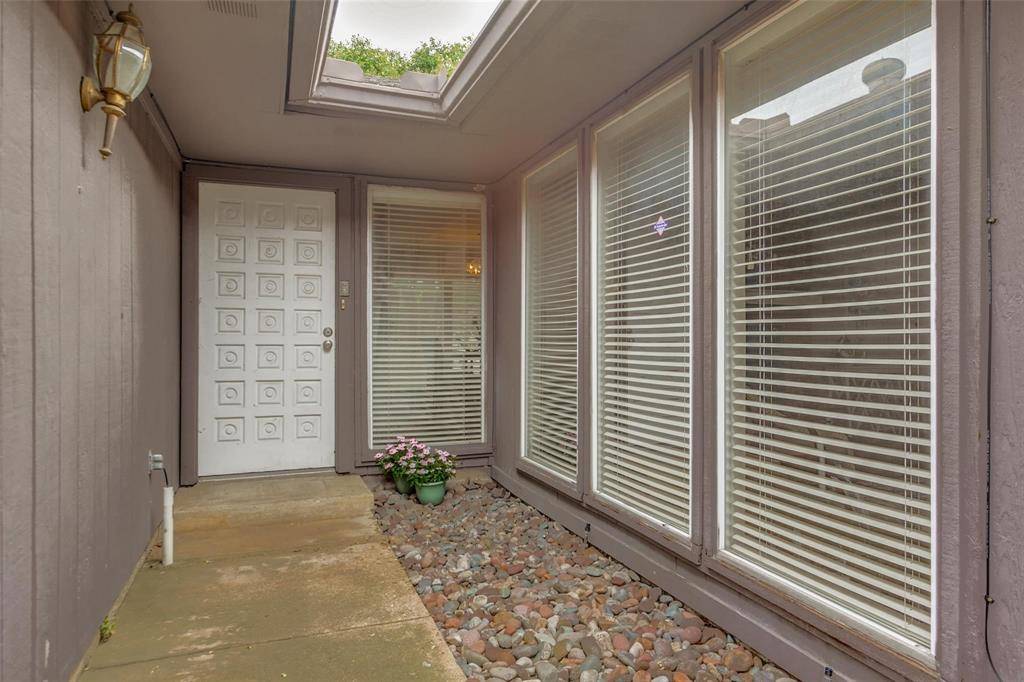 Dallas, TX 75243,12332 Ferris Creek Lane