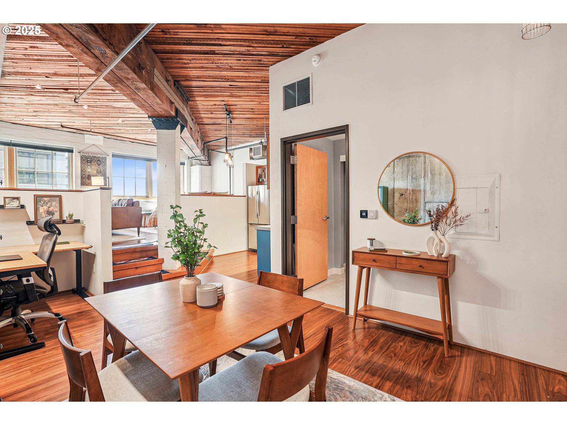 Portland, OR 97209,1420 NW LOVEJOY ST #511