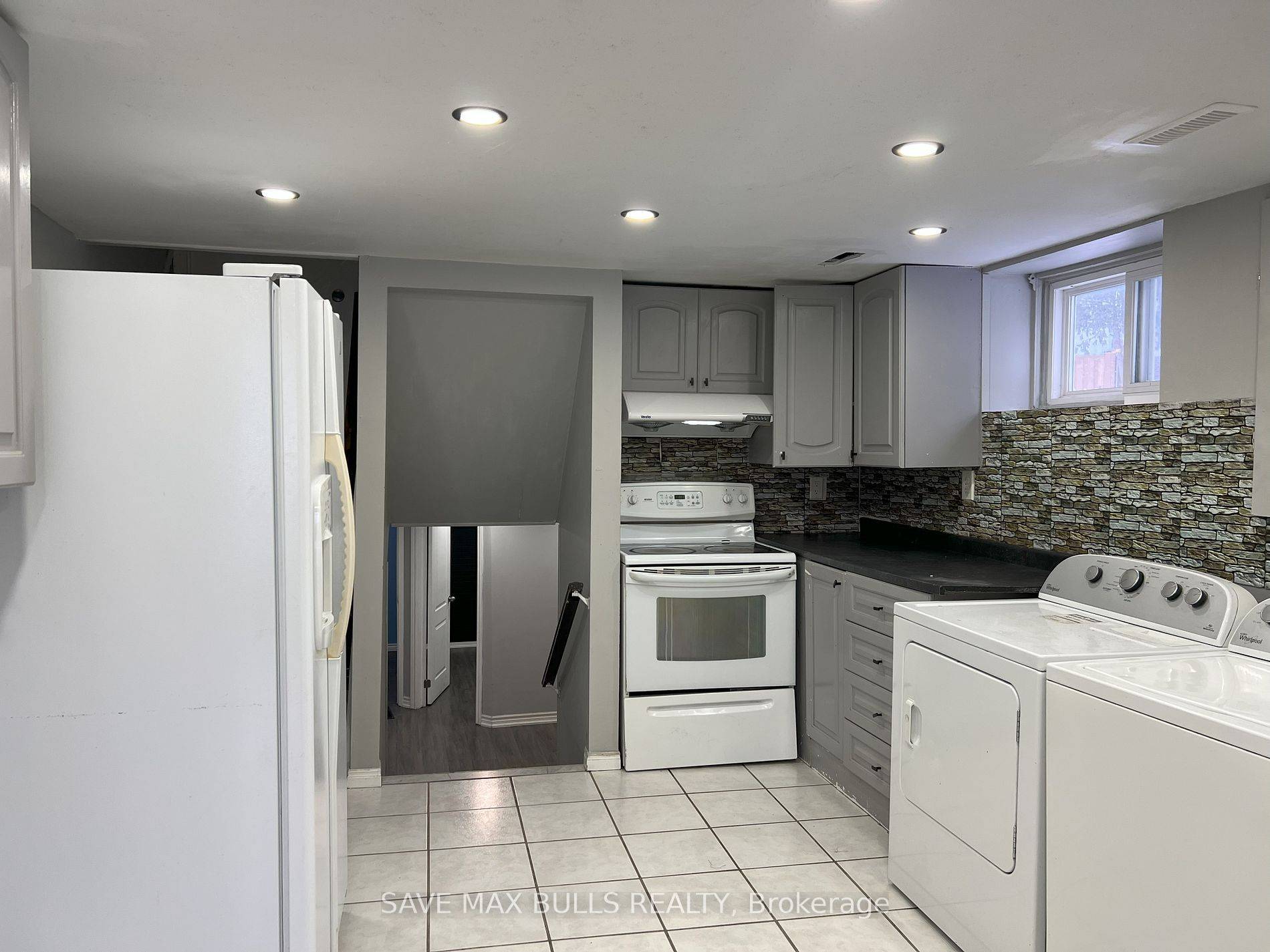 Brampton, ON L6V 2V8,34 Abell DR
