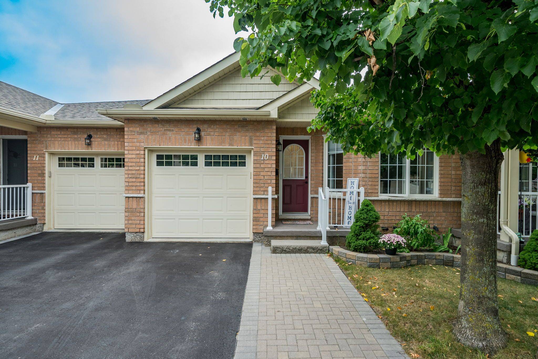 Peterborough West, ON K9J 8R7,861 Wentworth ST #10