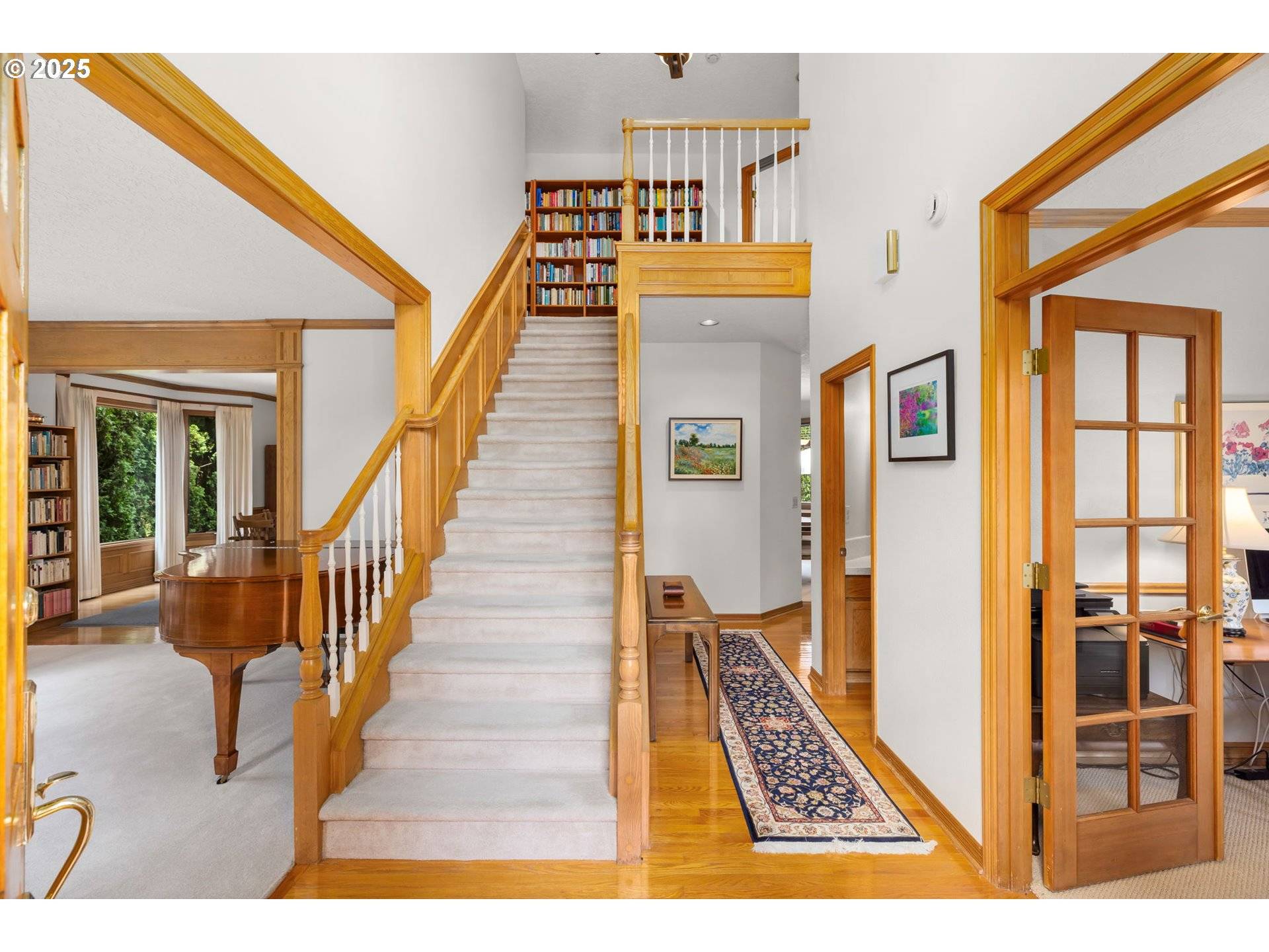 Lake Oswego, OR 97035,14479 PFEIFER DR