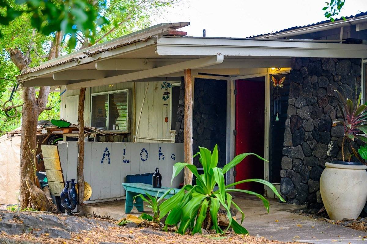 Kailua-kona, HI 96740,77-6300 ALII DR
