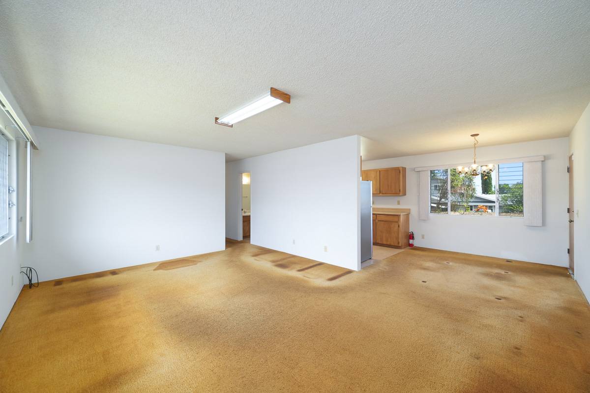 Hilo, HI 96720,39 KUHILANI ST