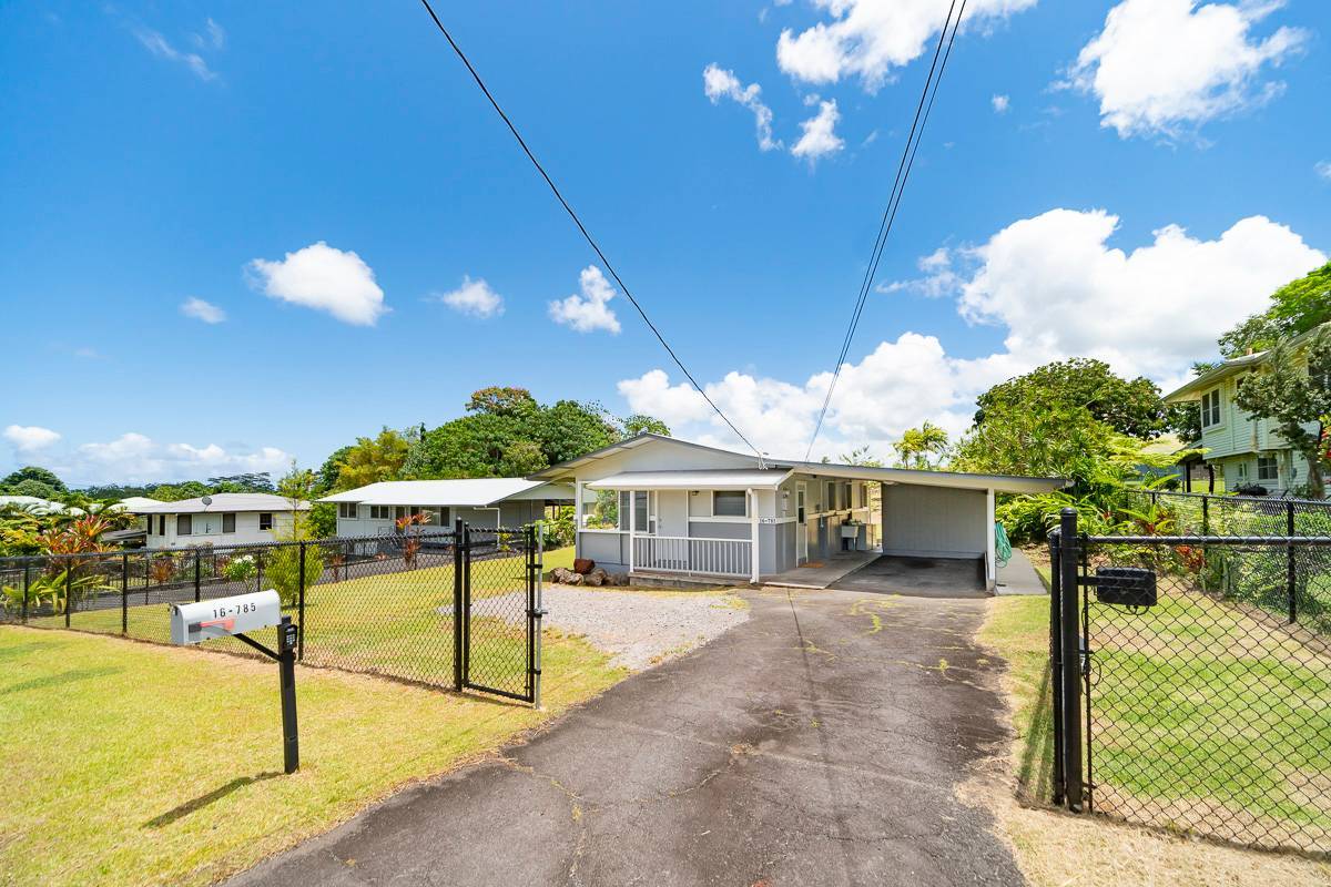 Keaau, HI 96760,16-785 MILO ST