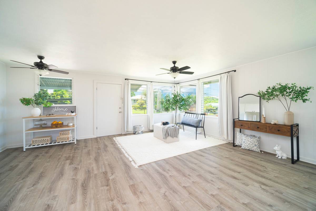 Keaau, HI 96760,16-785 MILO ST