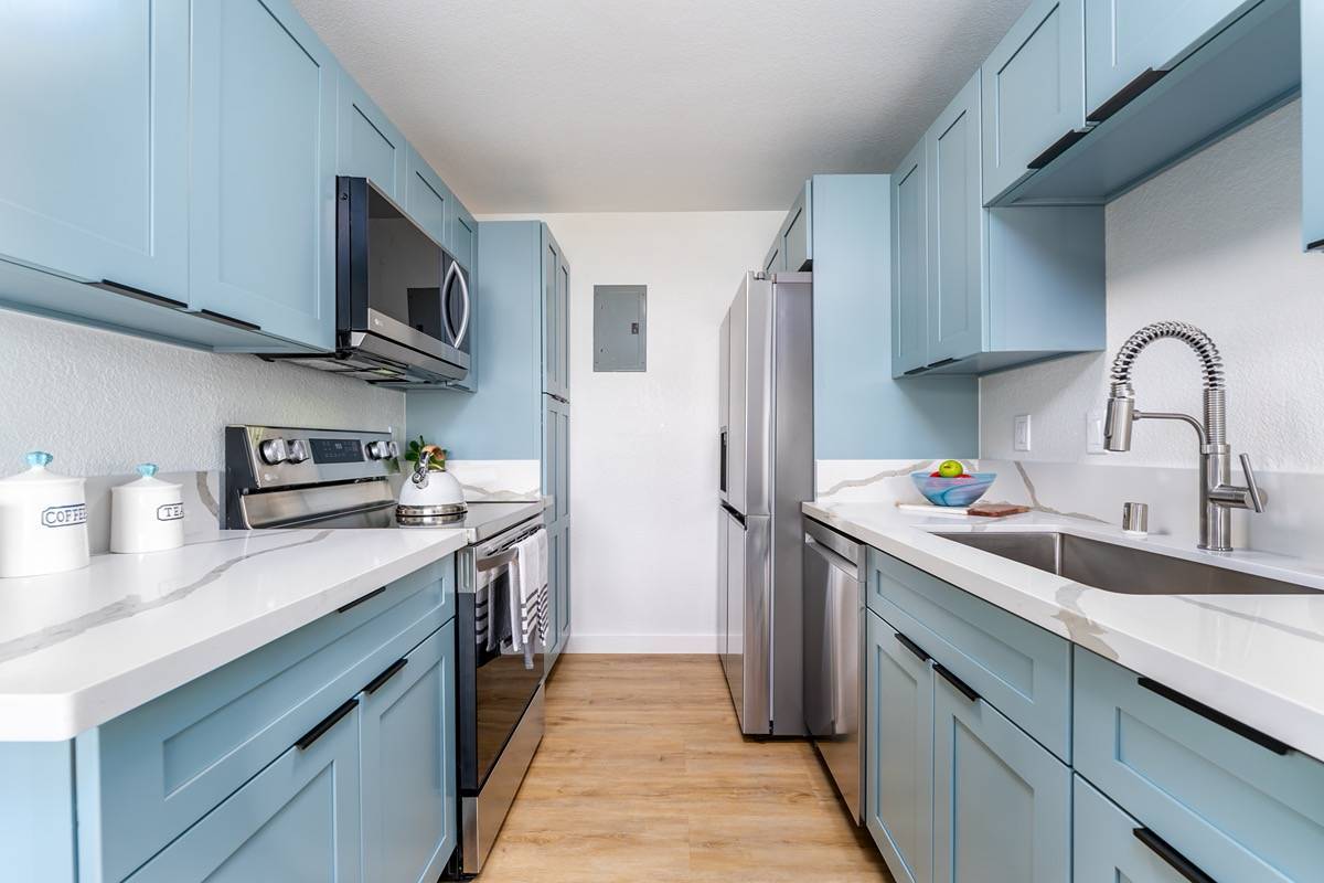 94-1047 OLI PL #F5, Waipahu, HI 96797